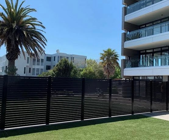 DIY Horizontal Maxi Slat Panel (1200mm high x 2400mm wide)