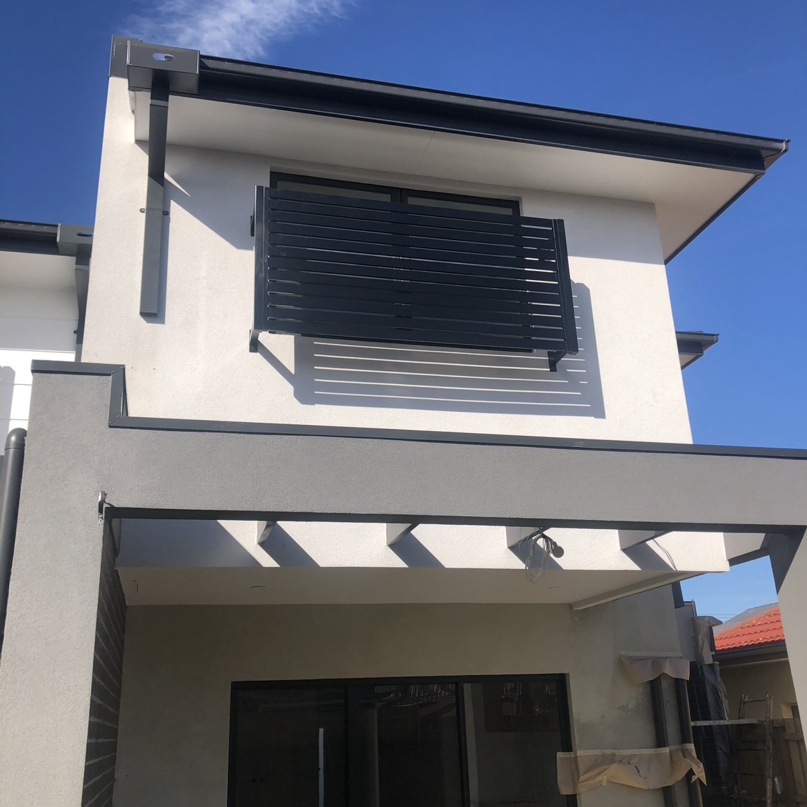 DIY Horizontal Slat Window Privacy Screen (1800mm high x 2500mm wide)
