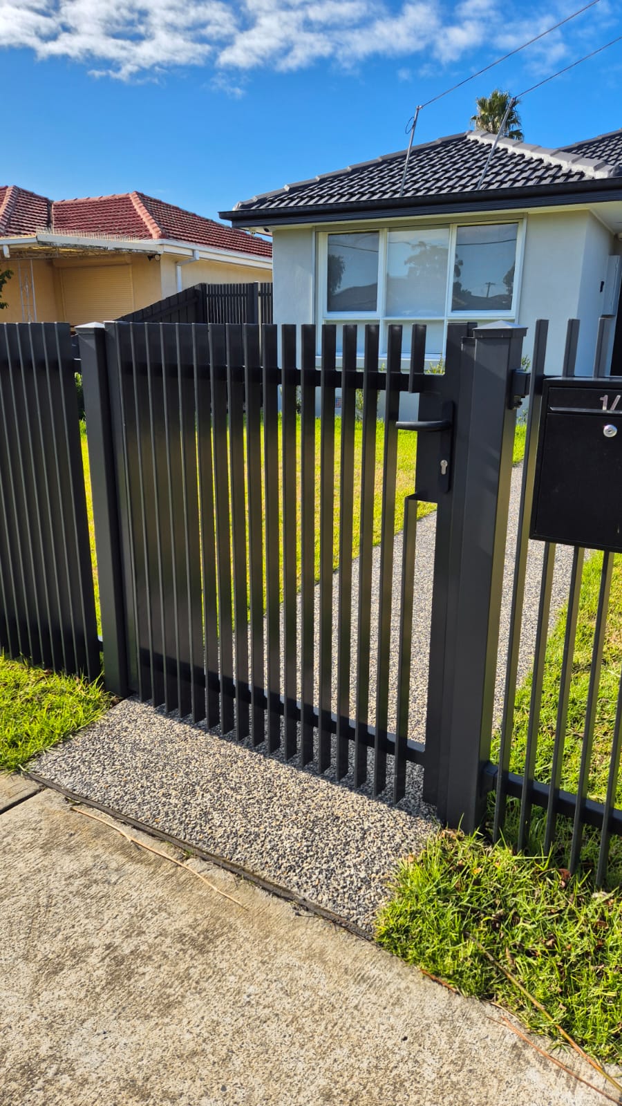 Aluminium Mini Blade Gate-Left Side Handle