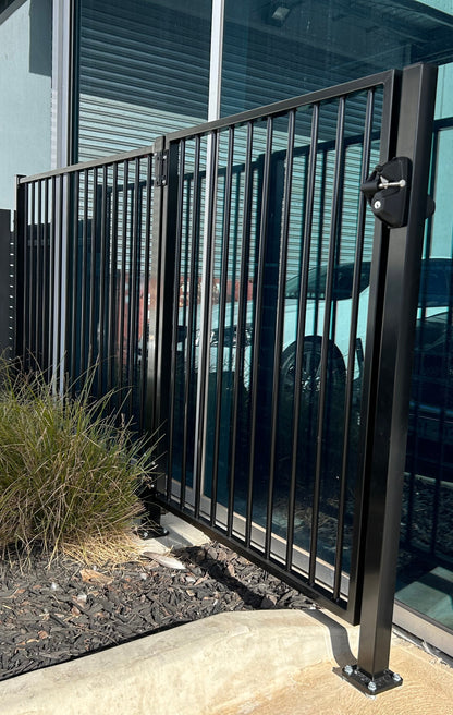 Flat Top Aluminium Fence Gate