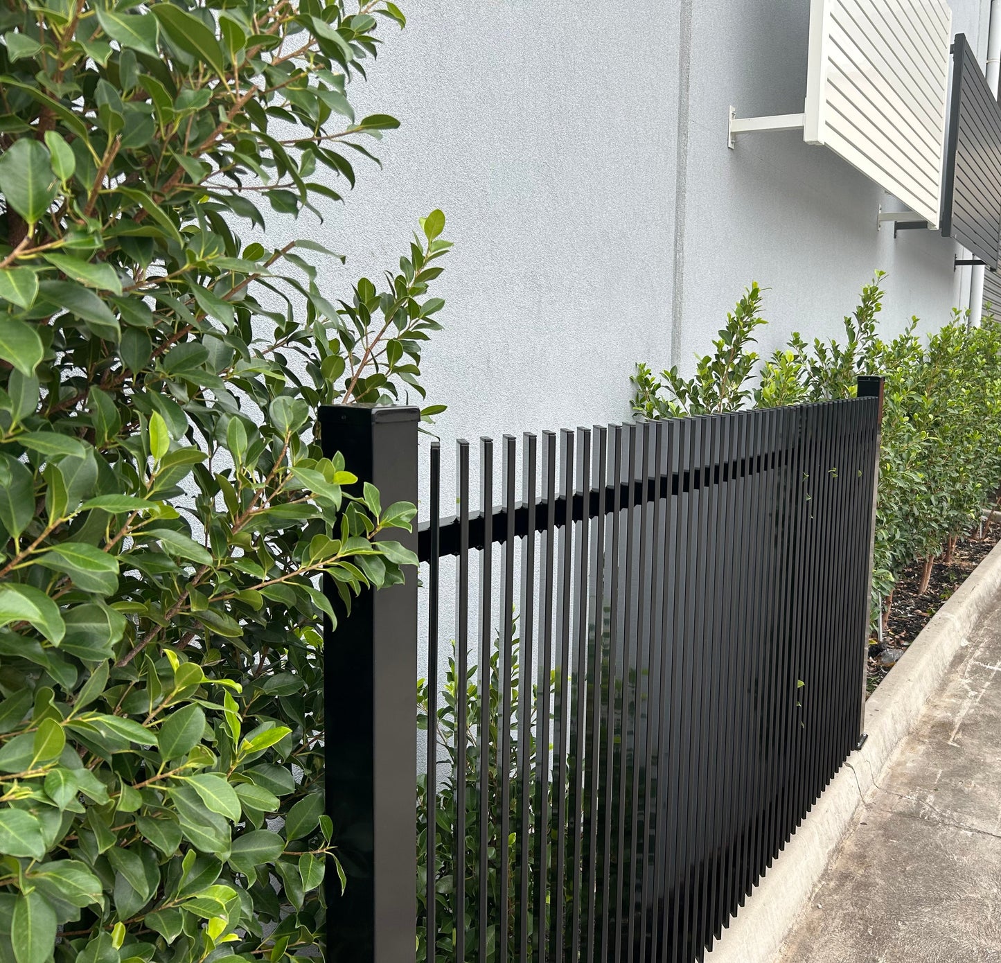 Aluminium Angled Mini Blade Gate-Left Side Handle