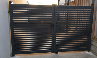 Double DIY Horizontal Slat Gate (1800mm high x 3000mm wide)