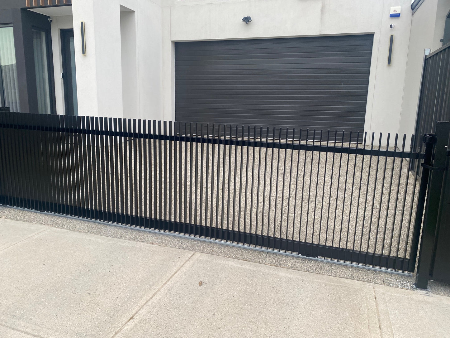 Aluminium Mini Blade Sliding Gate Package